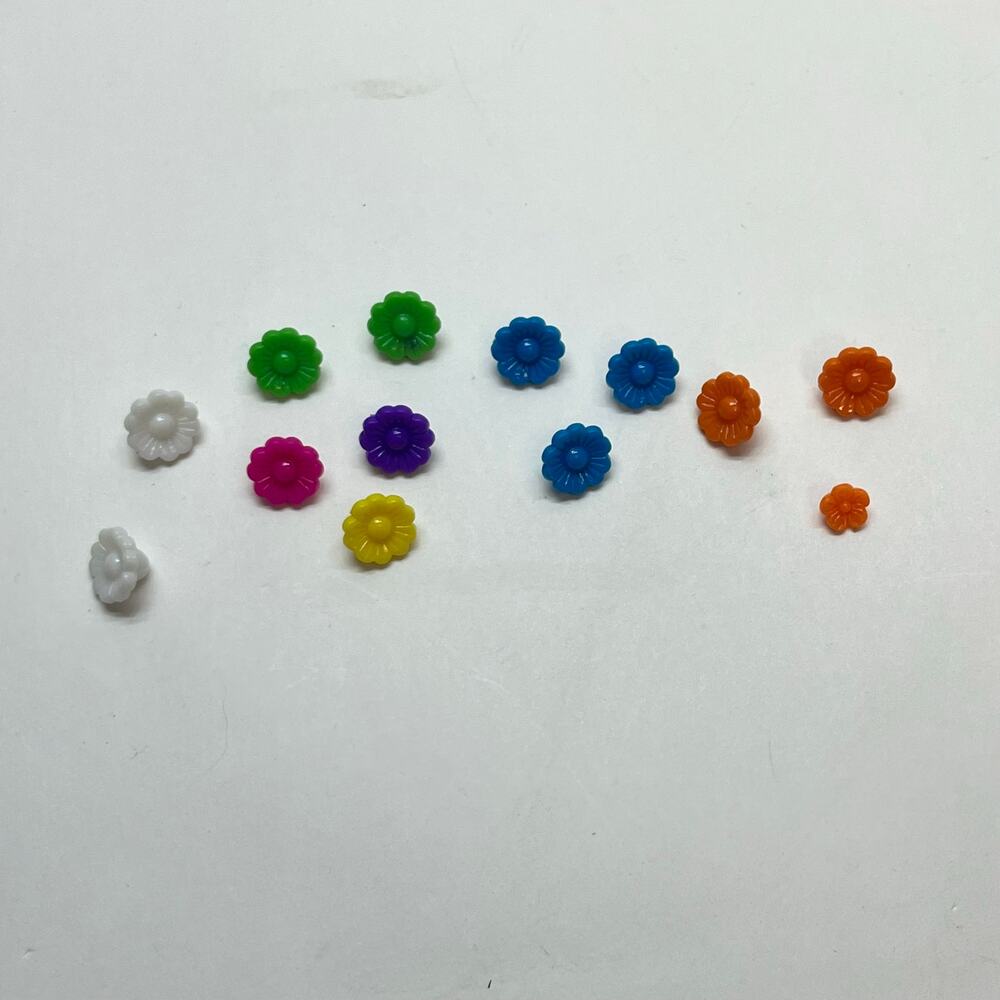 cocolorful‎ flower shaped plastic buttons beads crafting jewelry making sewing